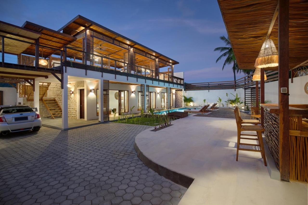 Villa Sakura. Luxury 3 Bedroom Villa. Selong Belanak Exterior foto