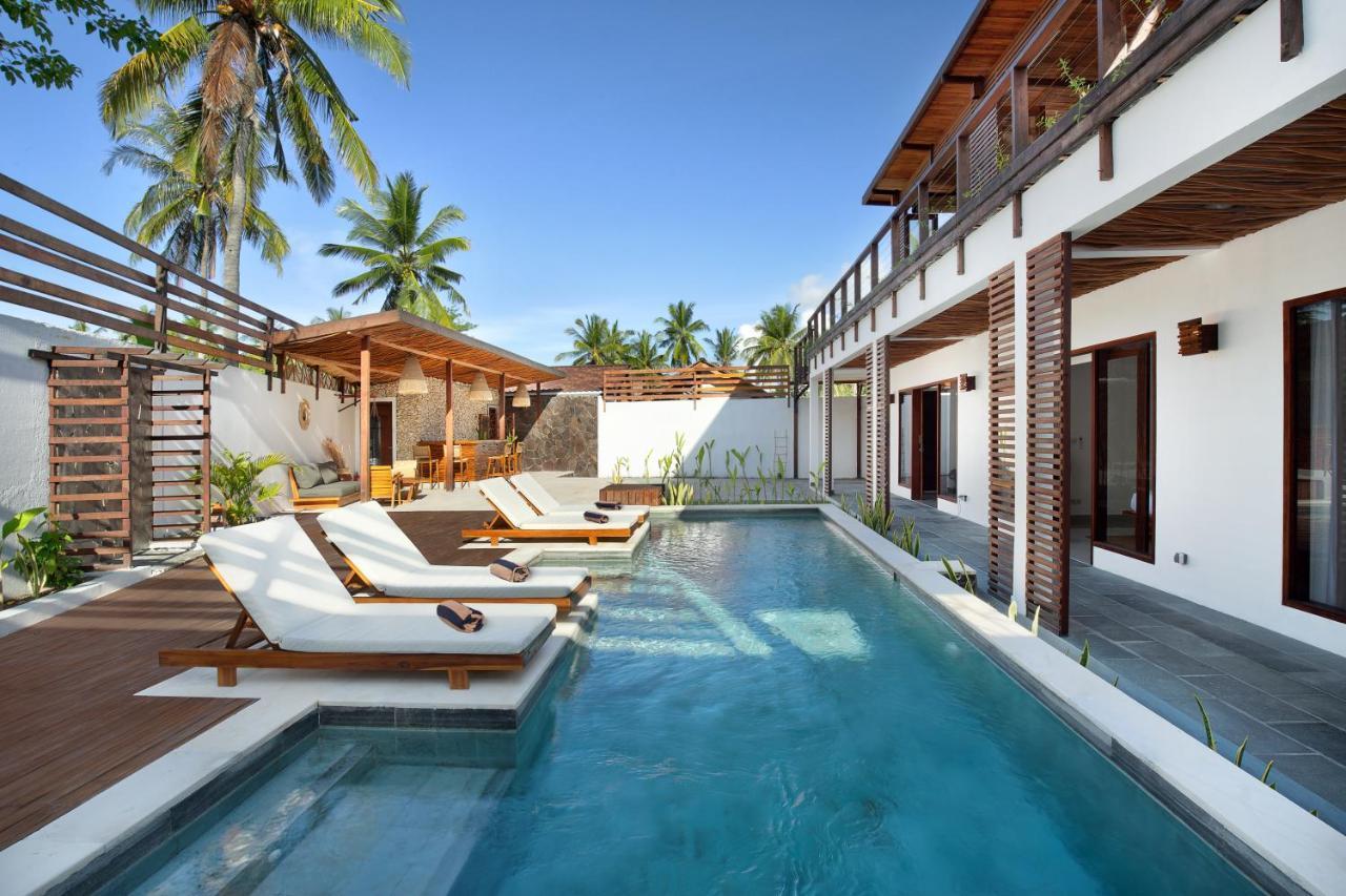 Villa Sakura. Luxury 3 Bedroom Villa. Selong Belanak Exterior foto